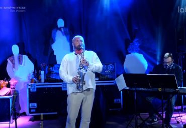 Hello – Lionel Richie – Palo Hoďa – saxophonist – Live stream concert 17.4.2020