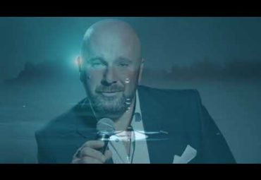 Fly Me To The Moon (In Other Words) – Palo Hoďa – vocal